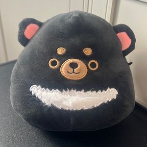 Squishmallow Tajo the bear